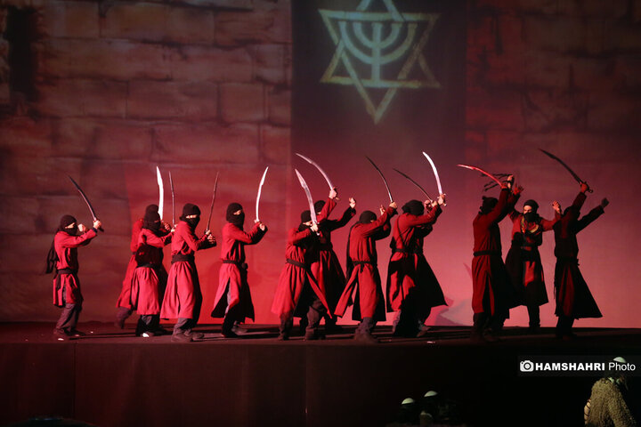 رونمایی از نماد فاتح خیبر در قلب تهران۲