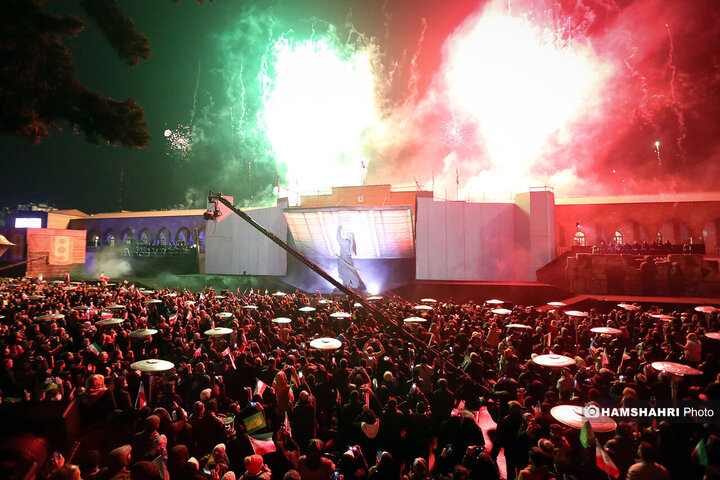 رونمایی از نماد فاتح خیبر در قلب تهران-۳