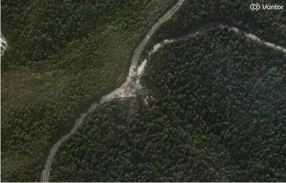 تصاویر ماهواره‌ای از ویرانی پایگاه‌های نظامی ونزوئلا پس از حمله آمریکا