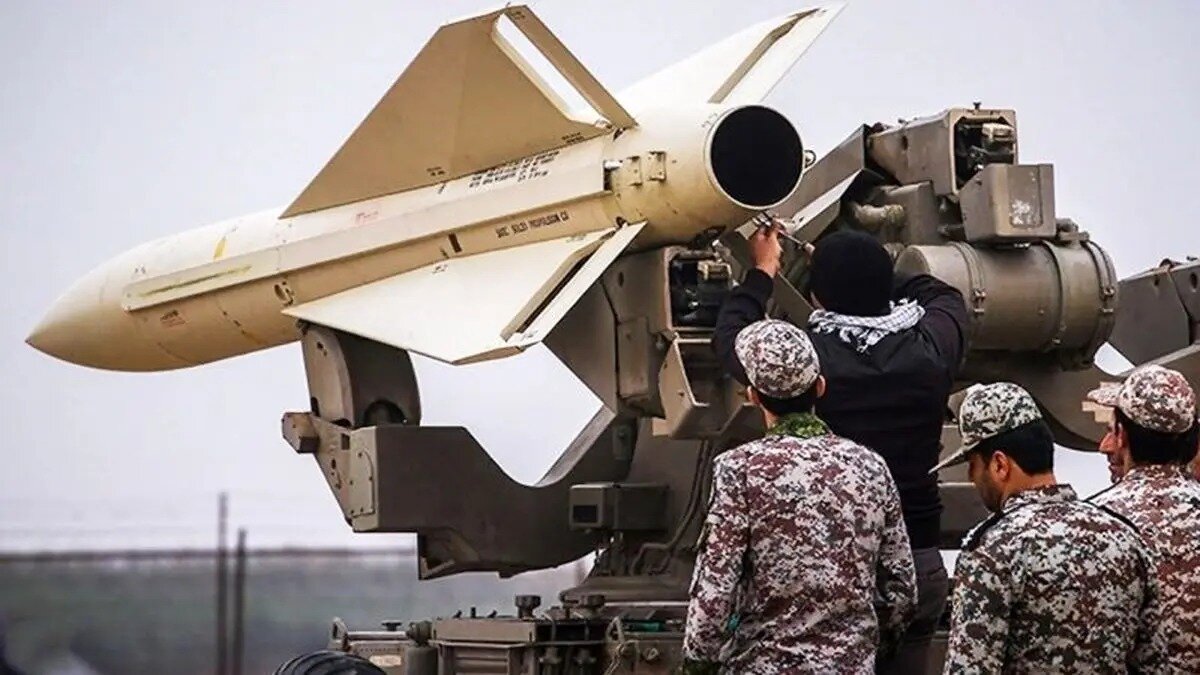 بدرقه باشکوه قهرمانان ایران