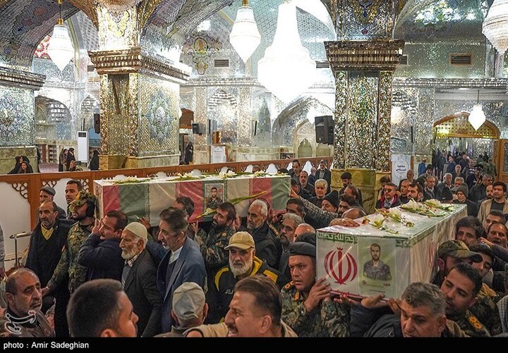 تشییع پیکر سه شهید مدافع امنیت در حرم مطهر شاهچراغ(ع)