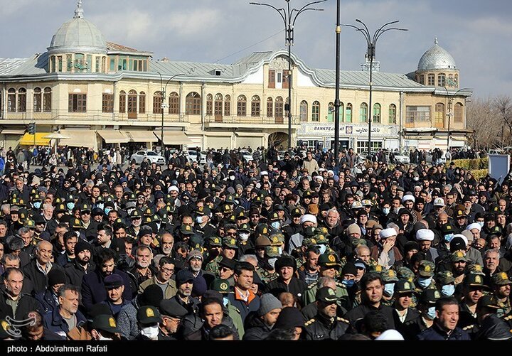 تشییع پیکر دو شهید مدافع امنیت در همدان