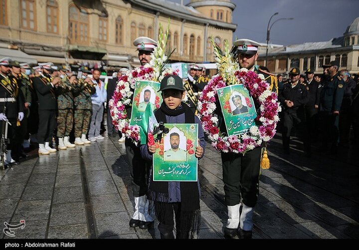تشییع پیکر دو شهید مدافع امنیت در همدان