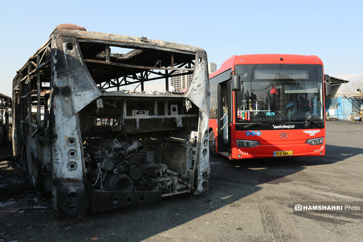 آسیب و تخریب به اتوبوس های عمومی در جریان اغتشاشات در تهران