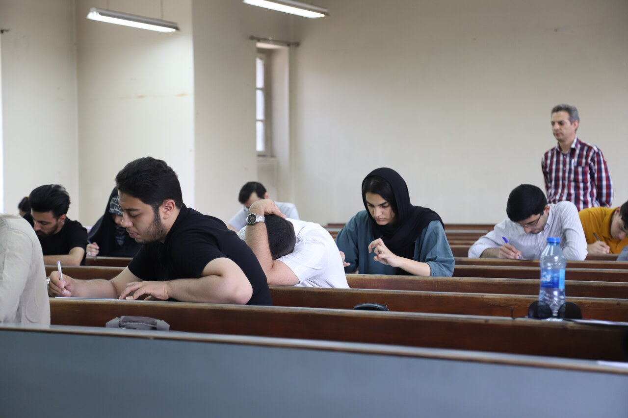 امتحانات دانشگاه