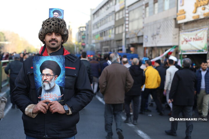 تجمع عظیم ملت یکپارچه ایران علیه آشوبگران