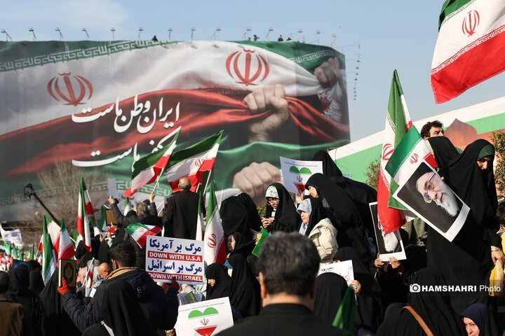 تجمع عظیم ملت یکپارچه ایران علیه آشوبگران