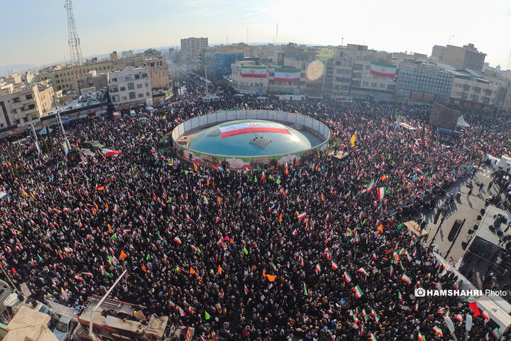 تجمع عظیم ملت یکپارچه ایران علیه آشوبگران