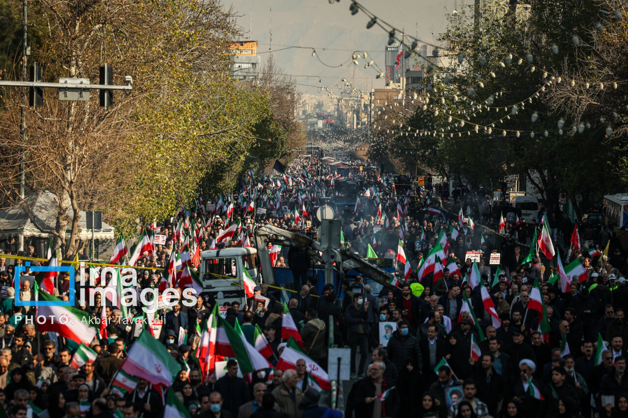 اجتماع میلیونی ملت ایران  | اتحاد و همدلی علیه آشوبگران