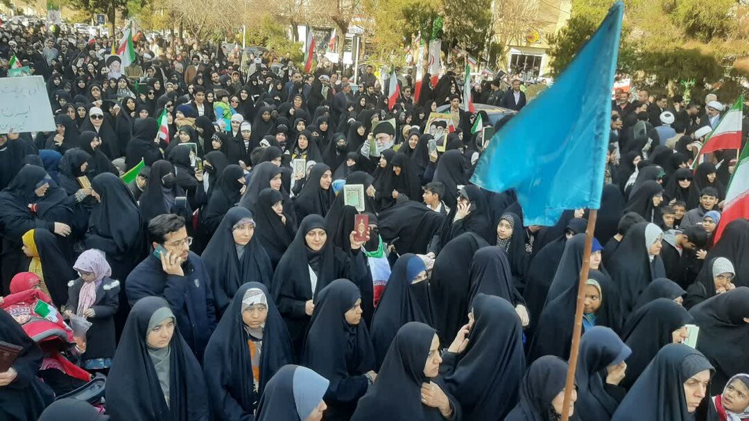 خروش عظیم و تاریخی مردم قم علیه مزدوران تروریست رژیم صهیونی و آمریکا | تصاویر