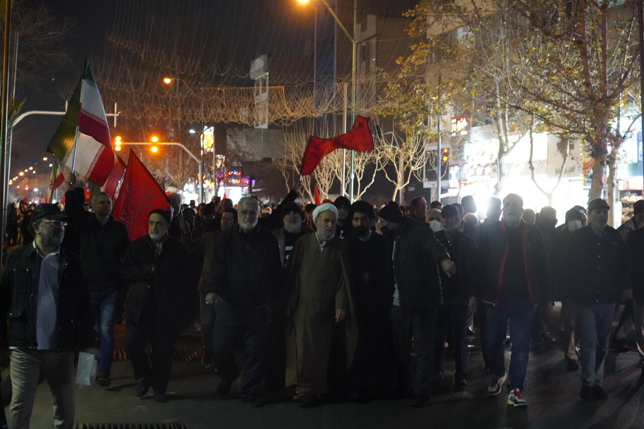 ایران... تو بمان!