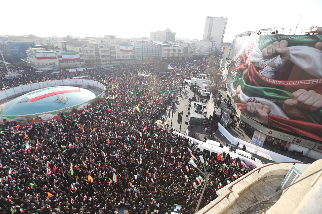 اجتماع میلیونی