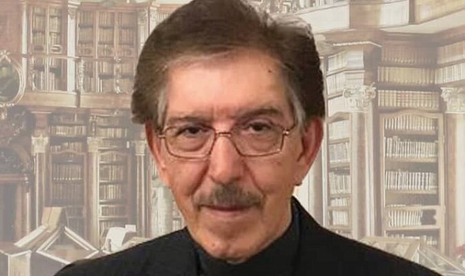 سرنوشت زبان فارسی در کشوری که زیر سلطه شوروی بود