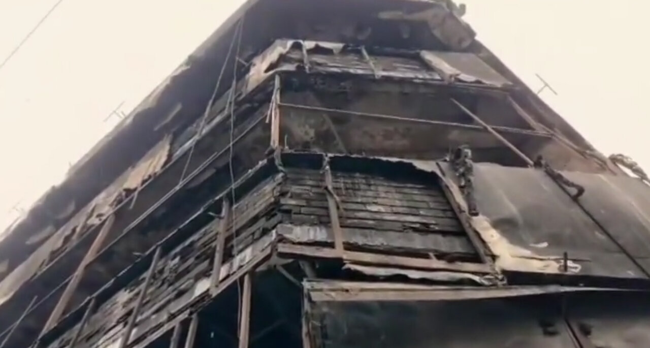 مساجد و تکیه‌ها و اماکن مقدسه‌ای که در آتش نفرت تروریست‌ها سوختن