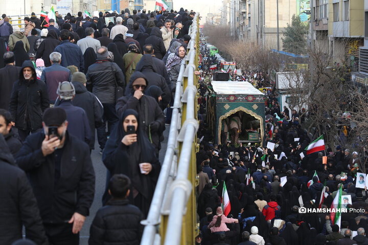 تشییع پیکر شهدای مقاومت ملی در تهران