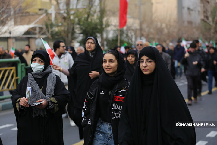 تشییع پیکر شهدای مقاومت ملی در تهران - ۳