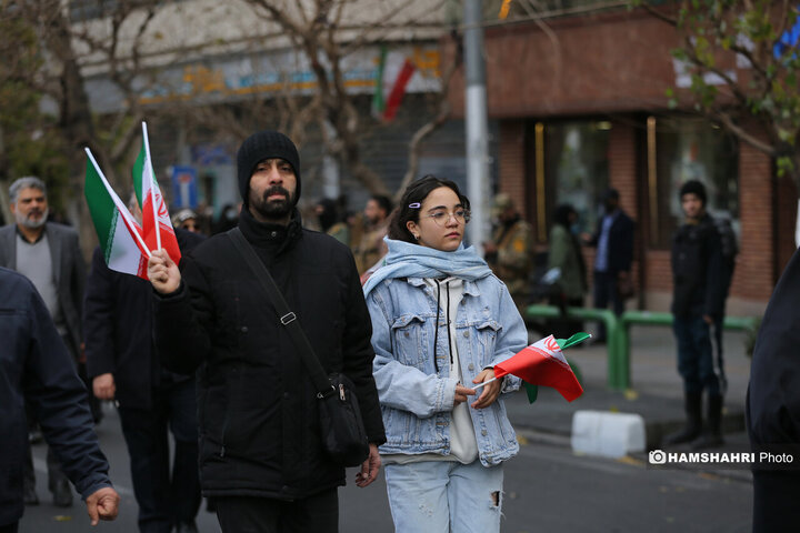 تشییع پیکر شهدای مقاومت ملی در تهران - ۳