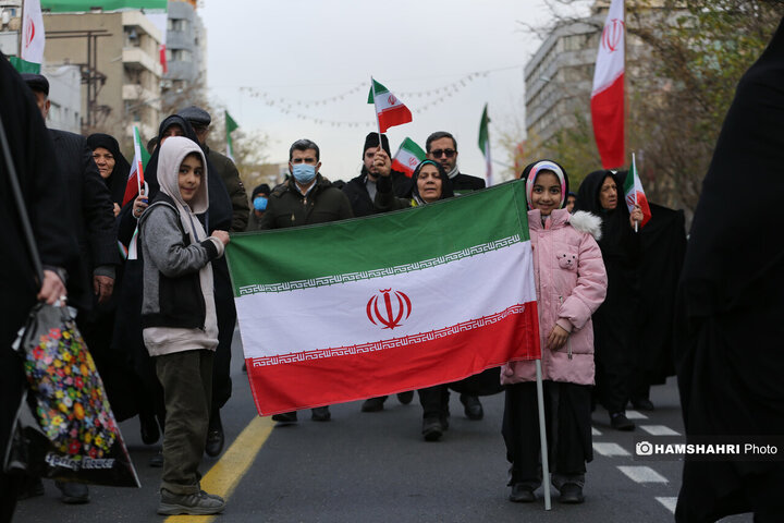 تشییع پیکر شهدای مقاومت ملی در تهران - ۳