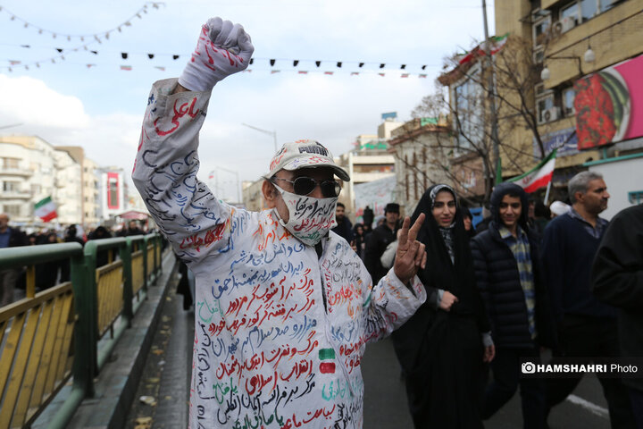 تشییع پیکر شهدای مقاومت ملی در تهران - ۳