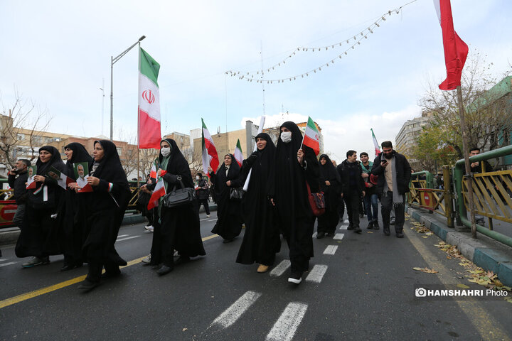 تشییع پیکر شهدای مقاومت ملی در تهران - ۳