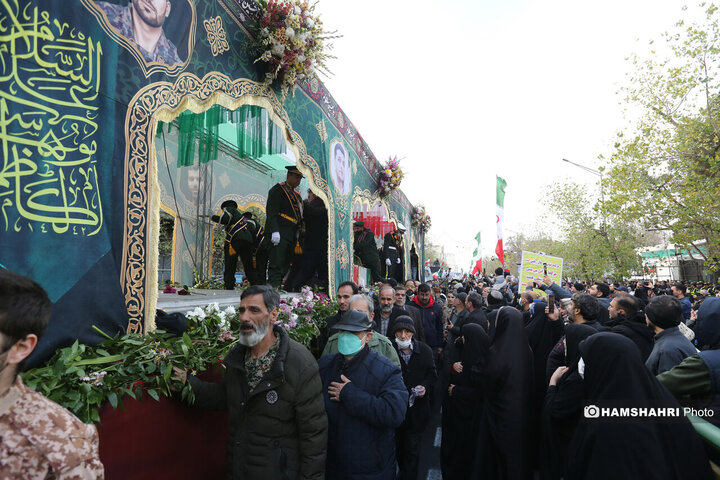 تشییع پیکر شهدای مقاومت ملی در تهران - ۳