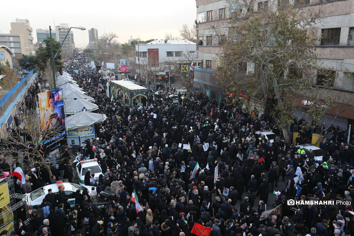 تشییع پیکر شهدای مقاومت ملی در تهران - ۳