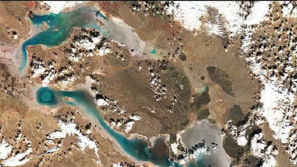 بارش‌ها این تالاب مهم و خشکیده ایران را آبگیری کرد؛ امیدها به احیای زندگی در منطقه زنده شد