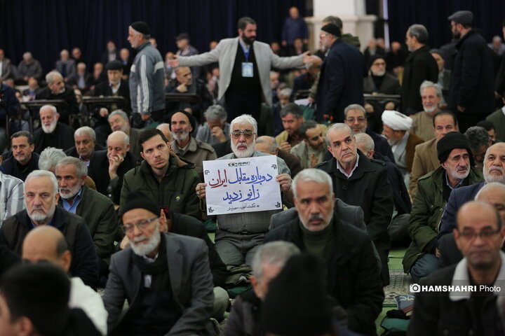 نماز جمعه امروز تهران به امامت "آیت الله سید احمد خاتمی"