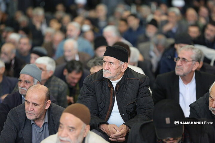 نماز جمعه امروز تهران به امامت "آیت الله سید احمد خاتمی"