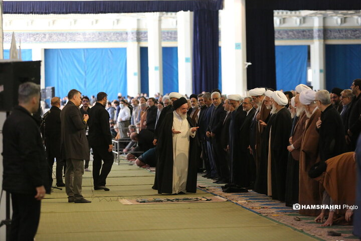 نماز جمعه امروز تهران به امامت "آیت الله سید احمد خاتمی"