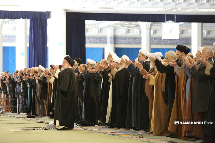 نماز جمعه امروز تهران به امامت "آیت الله سید احمد خاتمی"