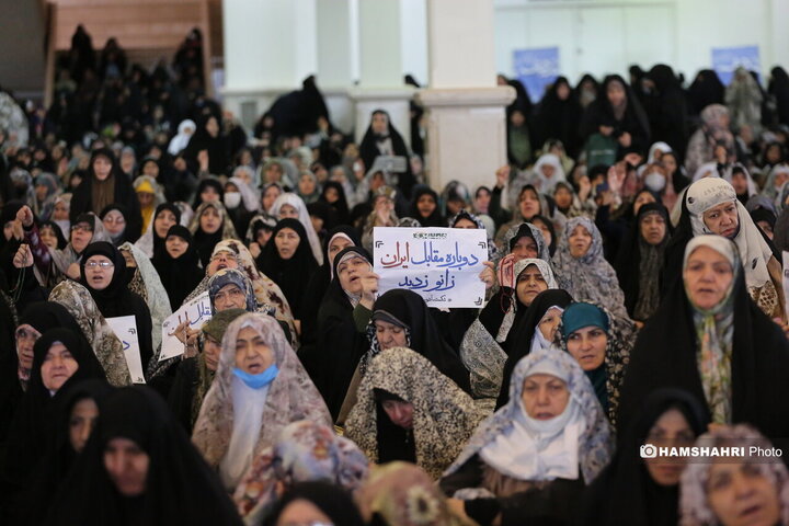 نماز جمعه امروز تهران به امامت "آیت الله سید احمد خاتمی"