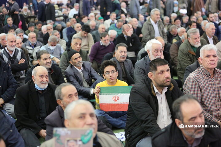 نماز جمعه امروز تهران به امامت "آیت الله سید احمد خاتمی"