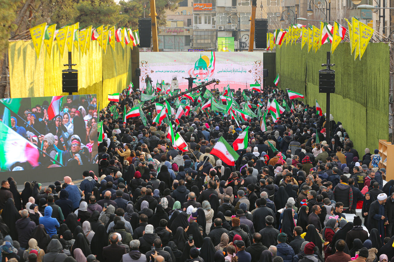 اجتماع امت محمد در میدان نبوت+تصاویر