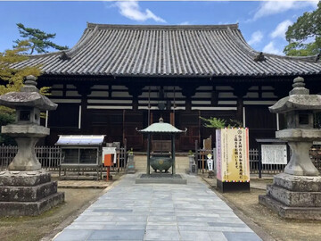 پیدا شدن بقایای کافه باستانی در یک معبد ژاپنی | عکس