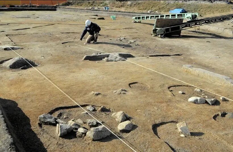 پیدا شدن بقایای کافه باستانی در یک معبد ژاپنی | عکس