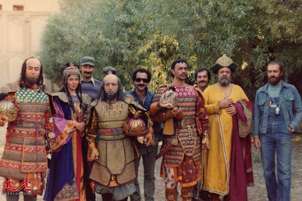 کارگردان سریال سربداران: خلخالی حکم اعدام مرا صادر کرده بود | صدا و سیما گفت امکانات به تو می‌دهم قاضی شارح را بکشی و من گفتم...