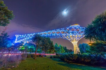 برگزاری یادواره ۴۰۰ کودک شهید در پل طبیعت