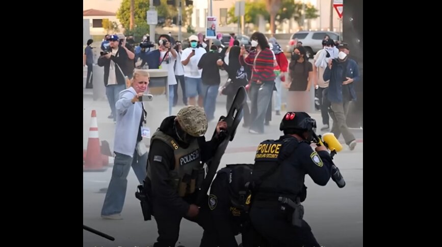 چرا آمریکا اینترنت را قطع نمی‌کند؟ | ویدئو