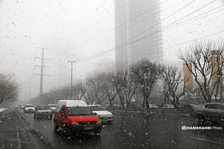 روز برفی تهران