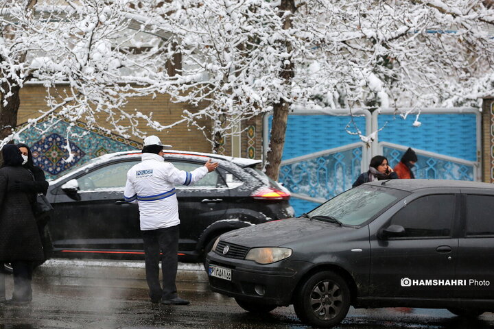 روز برفی تهران