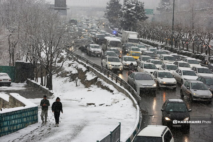 روز برفی تهران