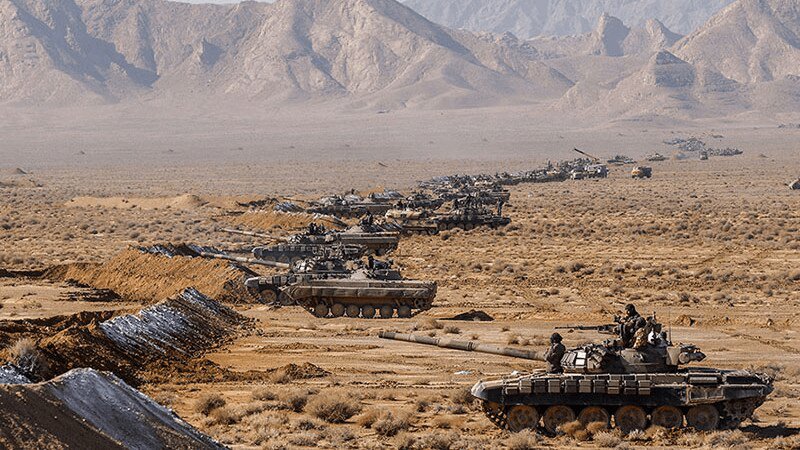 ۱۰ تیپ نیروی زمینی ارتش آماده دفاع از مرزهای ایران؛ فرمانده عالیرتبه خبر داد