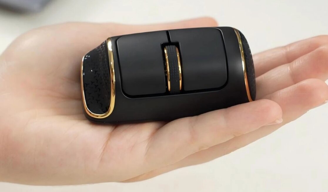 کوچکترین موس افقی جهان رونمایی شد + عکس