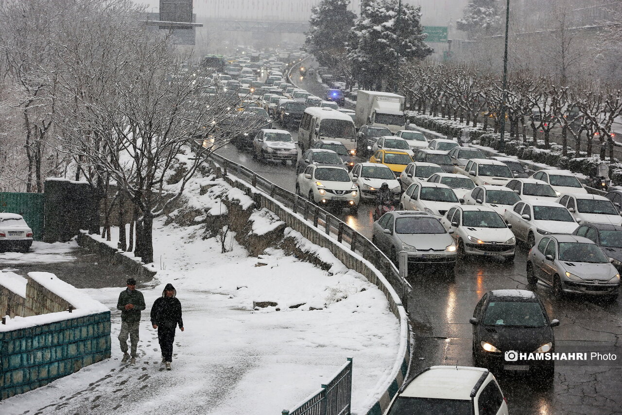 روز برفی تهران