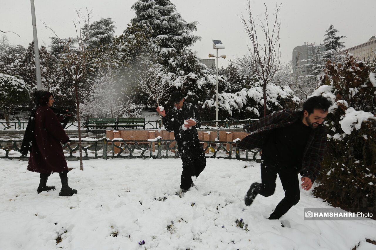 لذت برف بازی در تهران
