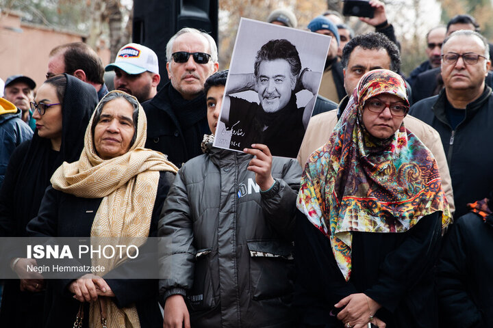 مراسم خاكسپاري رضا رويگري