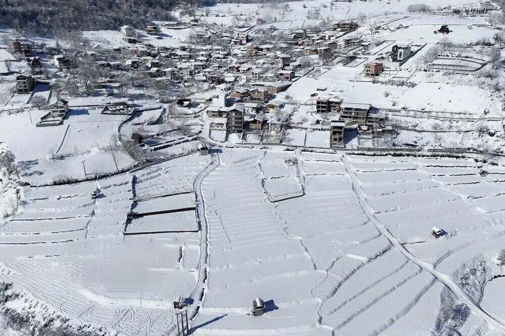 شهر زيرآب در برف