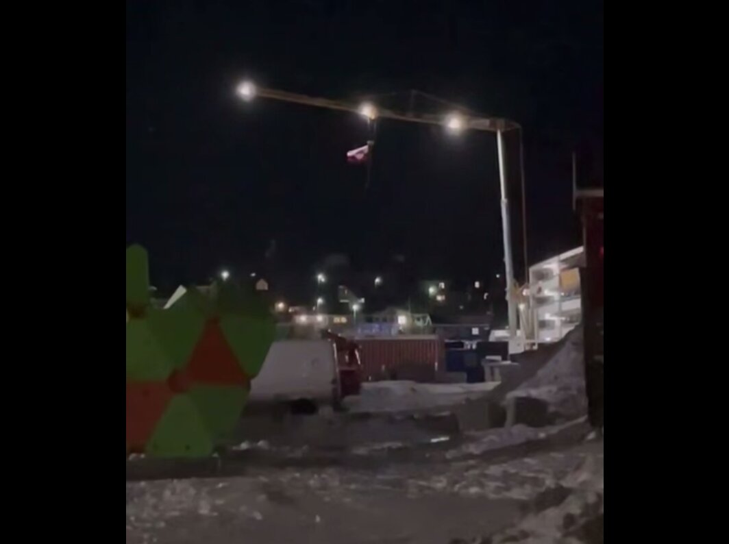 لحظه قطع برق سراسری در یک شهر | ویدئو