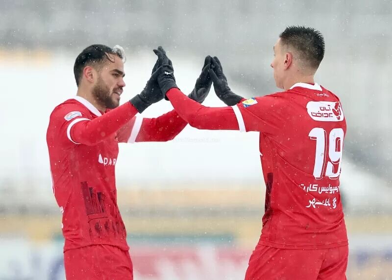 پرسپولیس اورونوف سرگیف